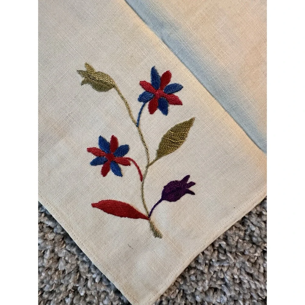 Vintage hand embroidered napkin With  Red Flowers‎ Beautiful